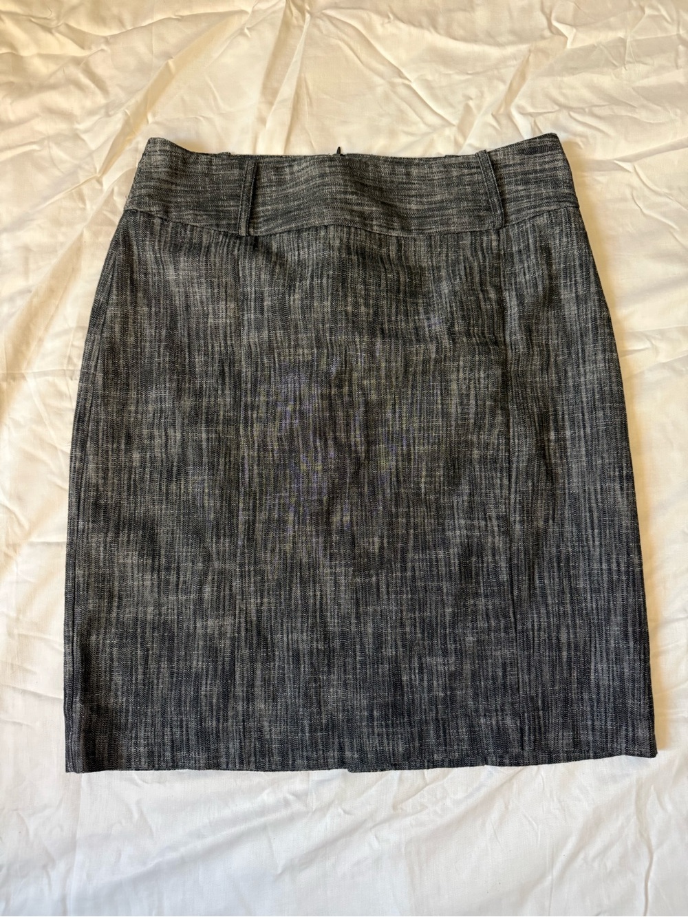 Larry Levine Gray Textured Pencil Skirt